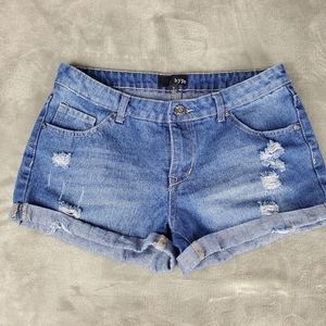 Hype Distressed shorts